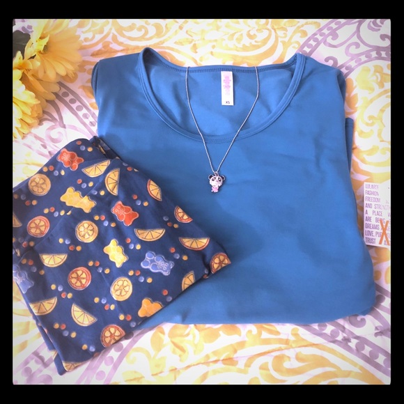 LuLaRoe Tops - ♦️SOLD! EBAY!♦️Gummy Teddy Bear OS Legging  BUNDLE